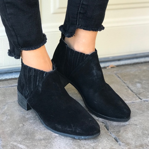 NIB Distressed Genuine Suede Burnished Ankle Boot - Picture 3 of 8